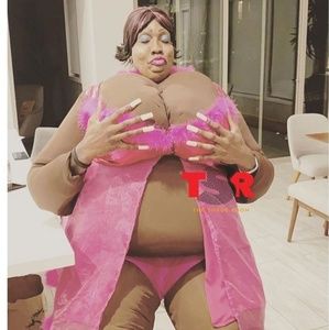 Meet your Posher, Cindy